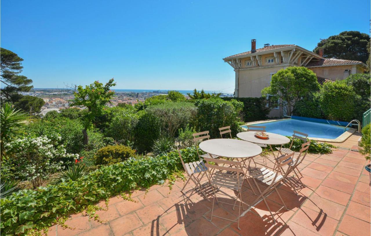 Cozy Home In Sete With Outdoor Swimming Pool Exterior photo